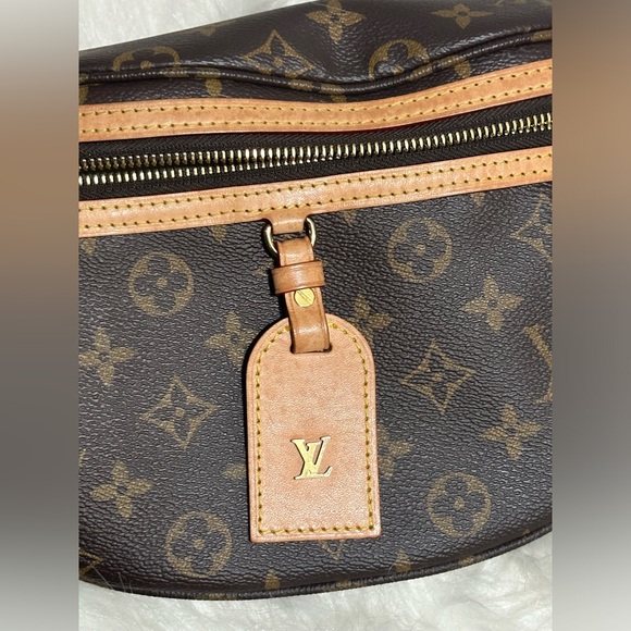 Louis Vuitton High Rise - Picture 5 of 7